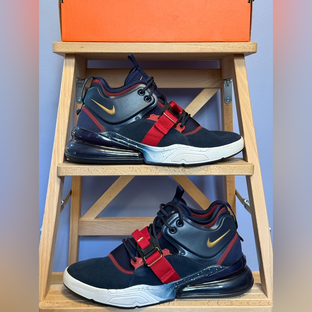 Nike Air Force 270 Olympic (sz 10.5)